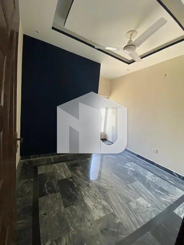 House Of 5 Marla Available For Rent In D-12/1, photo 3
