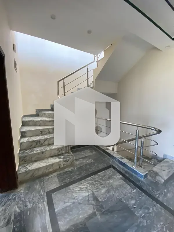 House Of 5 Marla Available For Rent In D-12/1, photo 4