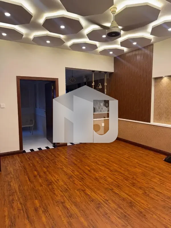 D-12/1 4 Marla House For Rent 4 Bed With Washroom Lounge 2 Kitchen Servant Parking Gas Electricity, photo 2