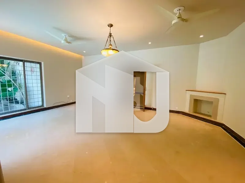 Like a Brand New House For Rent In F7 Most prime location with Big Open swimming pool, photo 30