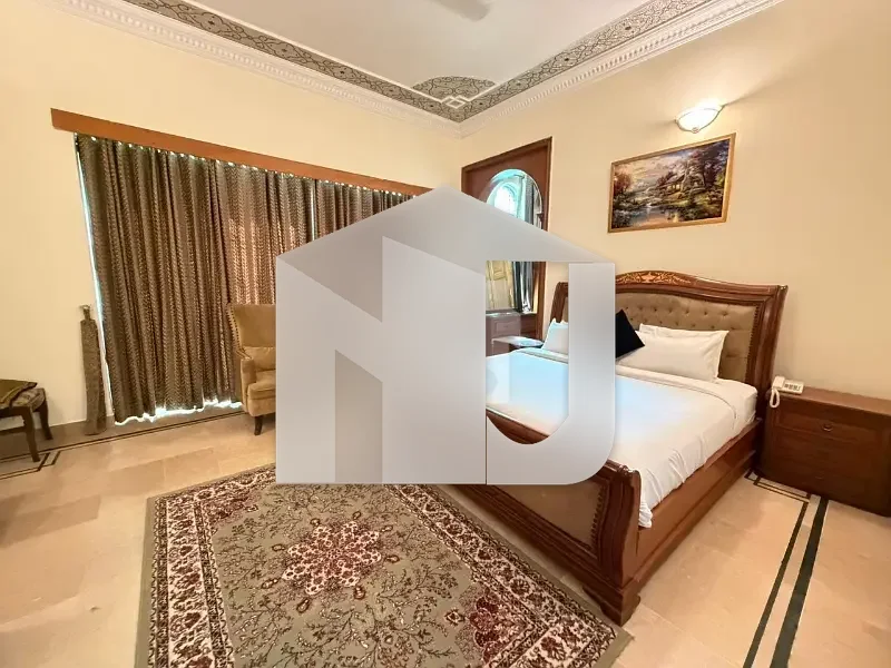 Fully Furnished House Available For Rent Having 25 Bedroom's With Beautiful Big Lawn, photo 13