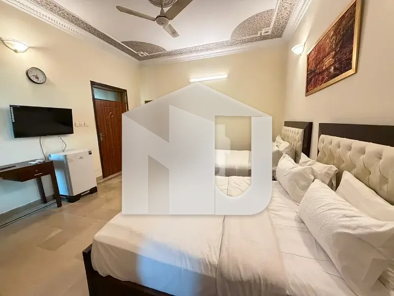 Fully Furnished House Available For Rent Having 25 Bedroom's With Beautiful Big Lawn, photo 23