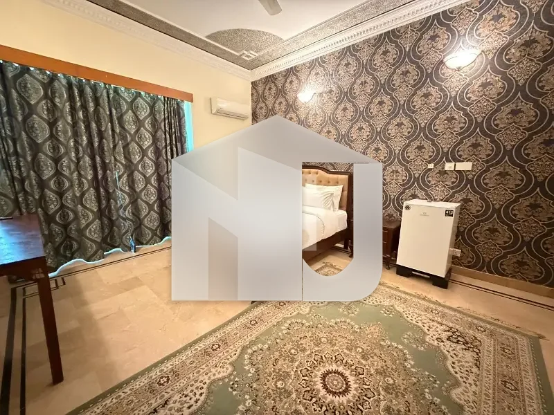 Fully Furnished House Available For Rent Having 25 Bedroom's With Beautiful Big Lawn, photo 22