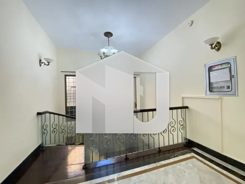 Beautiful House With Two Car Porch Available For Rent On Prime Location, photo 22