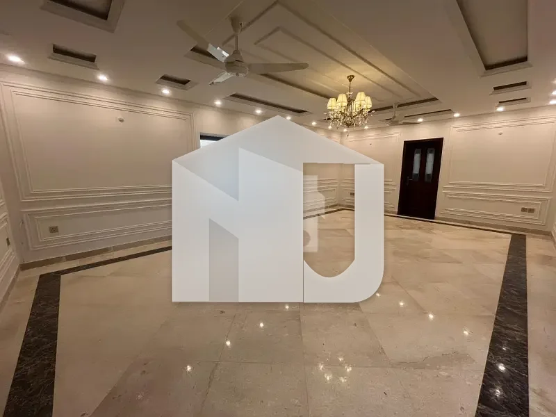 Beautiful ultra-Luxury 6 Bed House with Private Swimming Pool for Rent in F-6 Top VIP Street ., photo 25