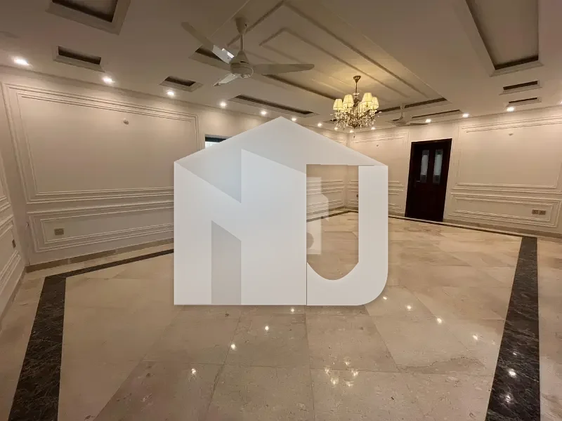 Beautiful ultra-Luxury 6 Bed House with Private Swimming Pool for Rent in F-6 Top VIP Street ., photo 14