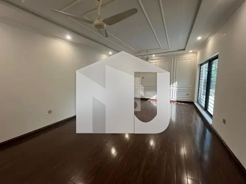Beautiful ultra-Luxury 6 Bed House with Private Swimming Pool for Rent in F-6 Top VIP Street ., photo 18