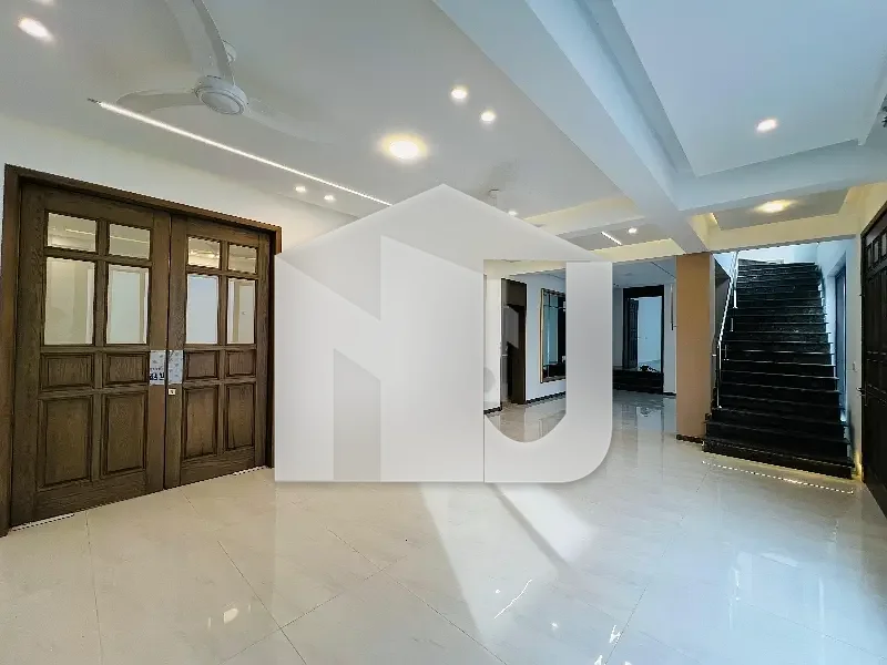 Beautiful Ultra Luxury Brand New 9 Bedrooms House Available For Rent In F-7 Islamabad | VIP Location | Prime Living Opportunity, photo 4