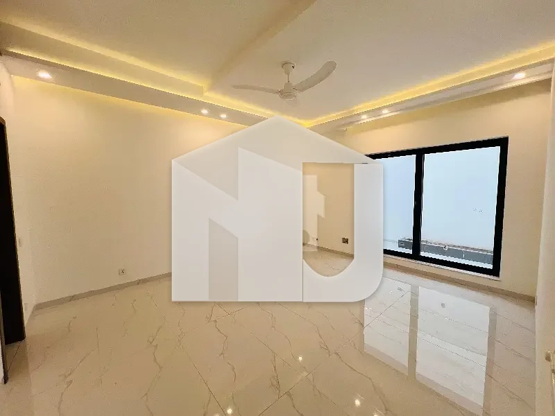 Beautiful Ultra Luxury Brand New 9 Bedrooms House Available For Rent In F-7 Islamabad | VIP Location | Prime Living Opportunity, photo 7