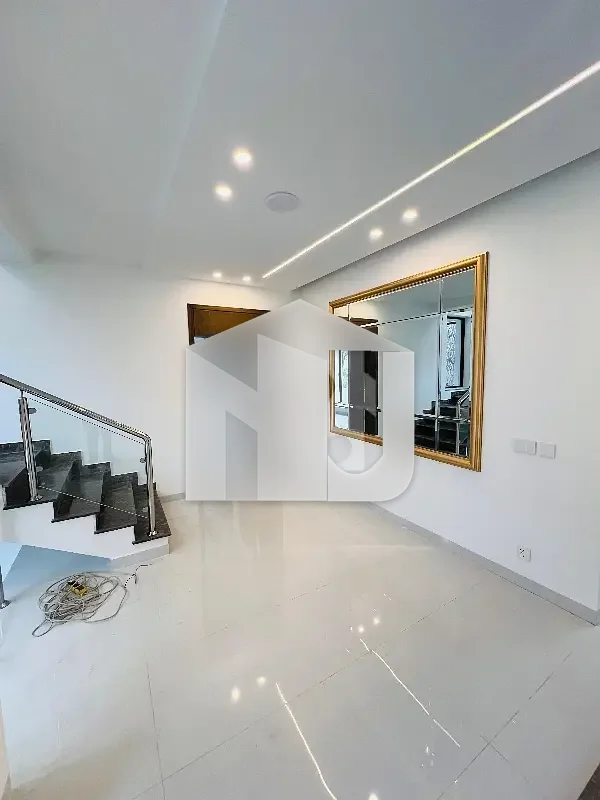 Beautiful Ultra Luxury Brand New 9 Bedrooms House Available For Rent In F-7 Islamabad | VIP Location | Prime Living Opportunity, photo 6