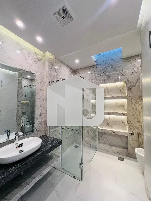 Beautiful Ultra Luxury Brand New 9 Bedrooms House Available For Rent In F-7 Islamabad | VIP Location | Prime Living Opportunity, photo 8