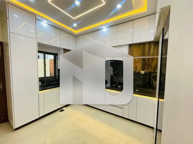 Beautiful Luxurious 800 Sq. Yd House For Rent In F-8 VIP Street | Prime Location, photo 20