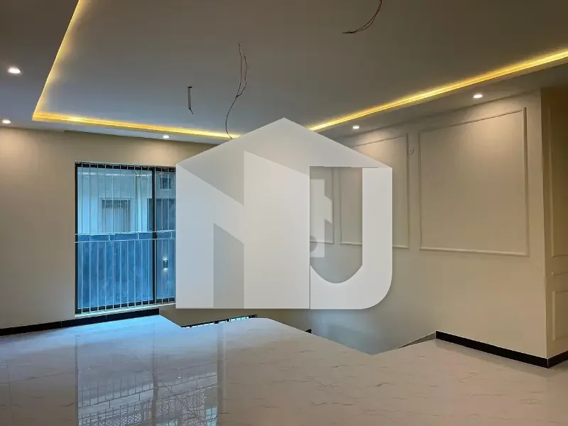 Beautiful Luxurious 6 Bedroom House for Rent in Prime F Sector Islamabad | Double Kitchen | 2 TV Lounges | Servant Quarters | Beautiful Garden | Near Park & Market | VIP Location | Best Price 7 Lac, photo 18