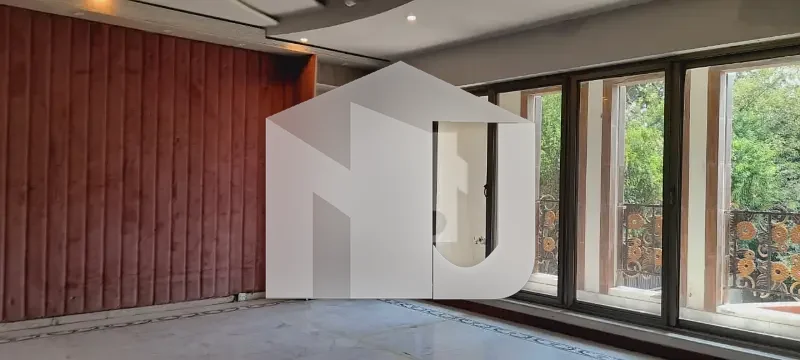 AMBASSADORIAL LUXURY RESIDENCE FOR RENT IN F-6 ISLAMABAD | 5 KANAL | 11 BEDROOMS | SWIMMING POOL | LIFT, photo 21