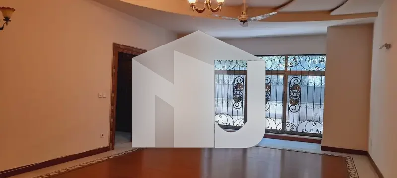AMBASSADORIAL LUXURY RESIDENCE FOR RENT IN F-6 ISLAMABAD | 5 KANAL | 11 BEDROOMS | SWIMMING POOL | LIFT, photo 17