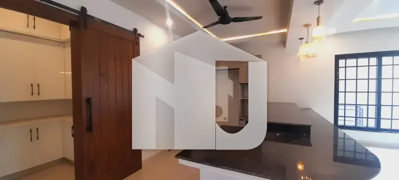 BRAND NEW LUXURY HOUSE FOR RENT IN F-7/4 ISLAMABAD | 8 BEDROOMS | FOREIGNERS & EMBASSIES WELCOME, photo 9
