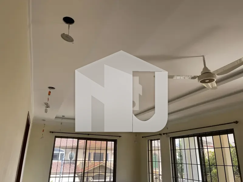 E-11/3 Multi Professional Size 500 Sy Beautiful Triple Storey House Use For OFFICE And Family Use Not For Real Pictures, photo 9