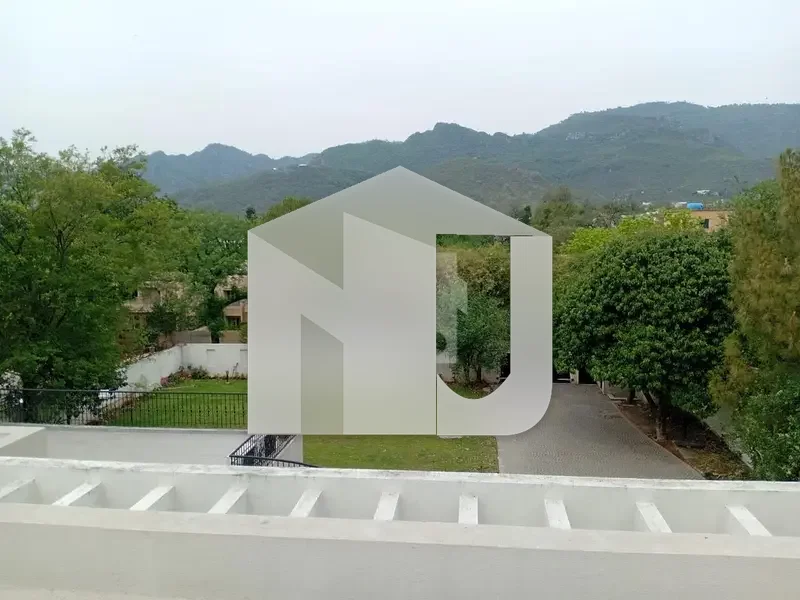 New F-6 Luxurious Furnished House For Rent, photo 9