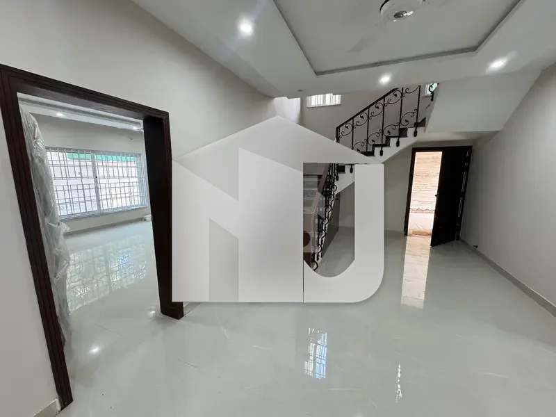 F7 Brand New House For Rent, photo 22