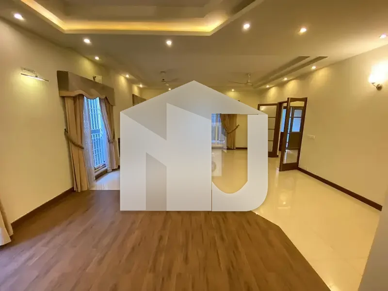 F-8 Newly House For Rent, photo 14