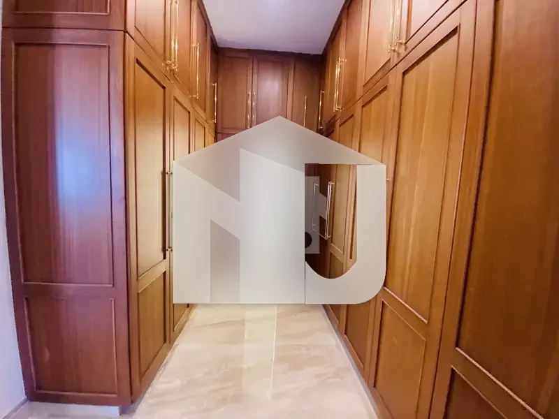 F-8 Brand New House With Biggest Basement | Lift | 8 Bedrooms 10 Washroom, photo 24