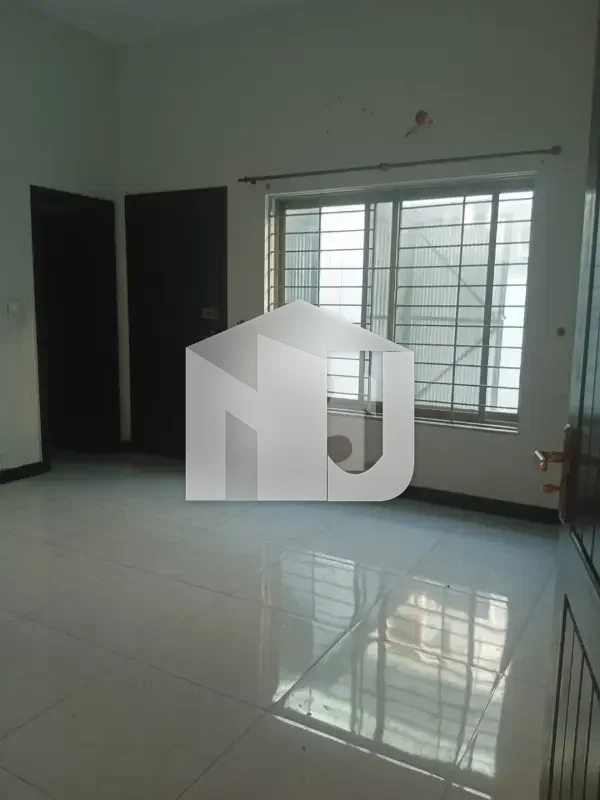 G-10/4 Size 40x80 Full House 6 Bed 6 Bath 2 Drawing 2tvl 2kitchen, photo 8