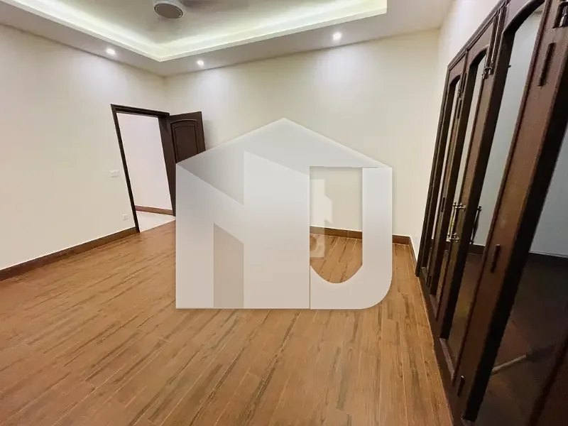 Luxurious Villa On Extremely Prime Location Available For Rent In Islamabad, photo 17