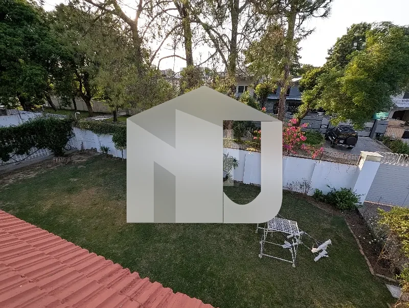 Brand New Triple Storey House On Prime Location Available For Rent., photo 23
