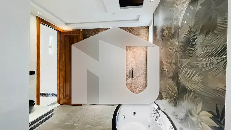 BEAUTIFUL Tile Flooring House For Rent, photo 13
