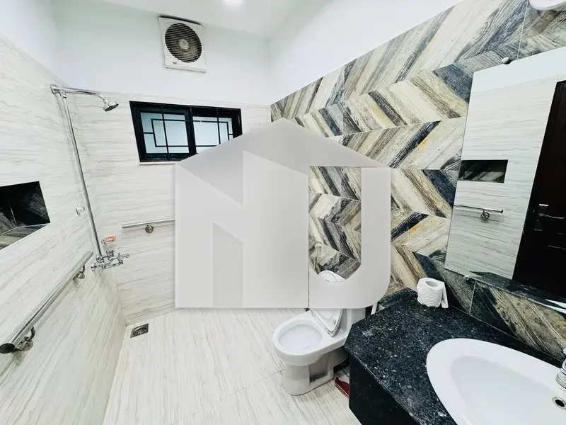 13 Bed Brand New 500 Sq. Yards House for Rent in E-11 | Double Gate, photo 15