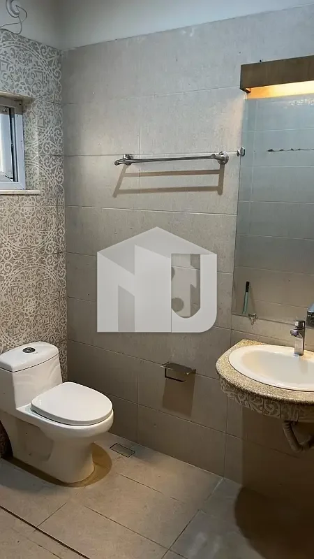 10 Marla Brand New House For Rent Solar Plus 10 Kv, photo 5