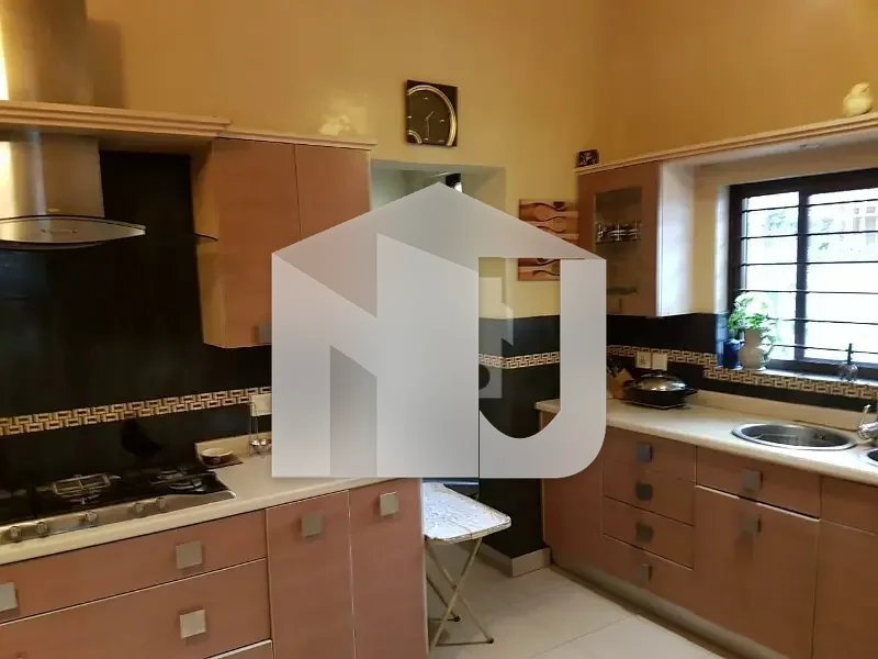 9 Bedroom Beautiful House For Rent In F-10, photo 10