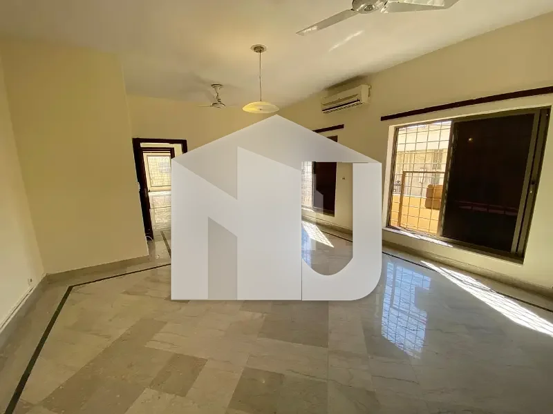 Full House Available For Rent, photo 8