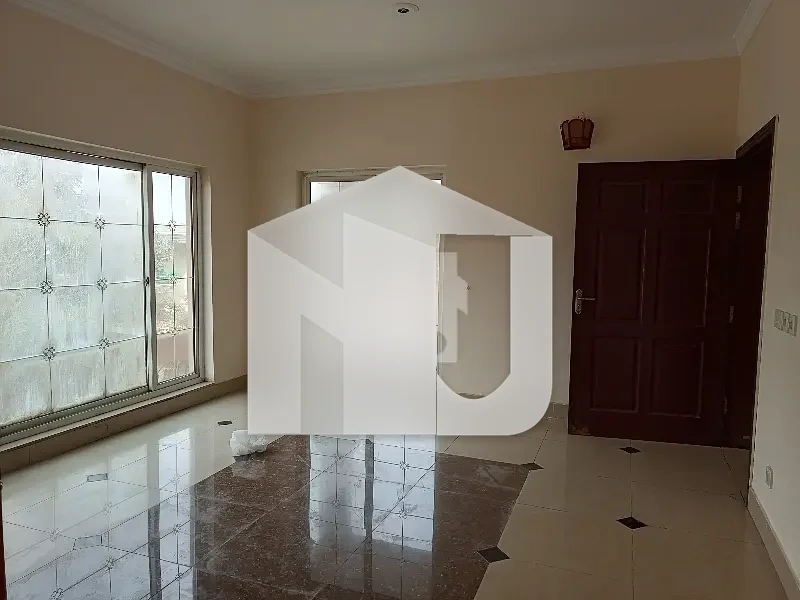 A Beautiful Triple Story House For Rent In F10, photo 13