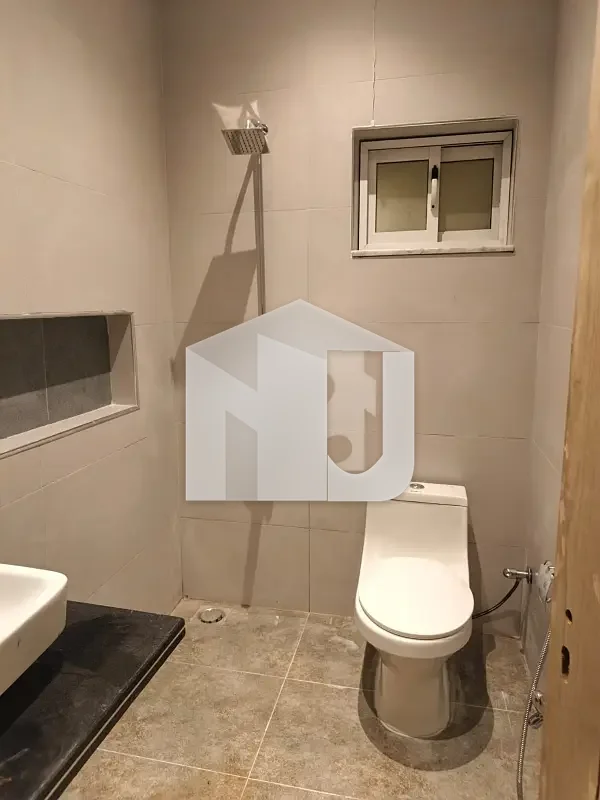 Beautiful House For Rent In E7, photo 9