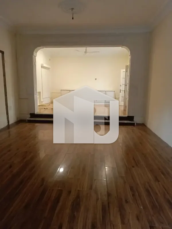 Beautiful House For Rent In E7, photo 4