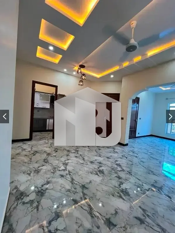 Brand New 3 Bed Semi Double Storey House For Rent On 5 Marla, photo 2