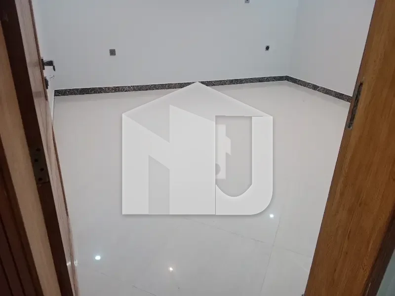 Brand New Condition 14 Marla Full House Is Available For Rent In D. 12 Markaz ., photo 15