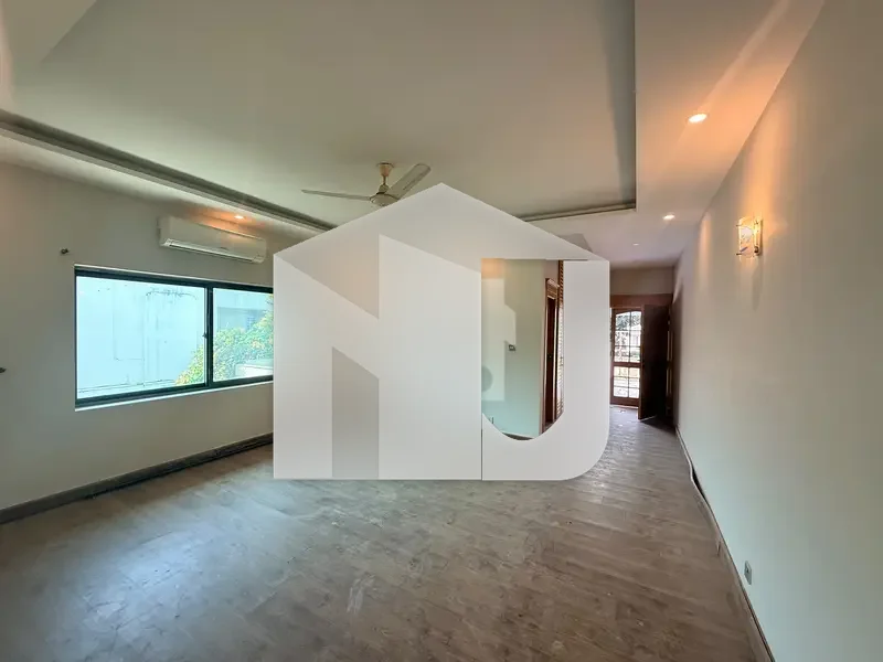 F-8 2 Kanal House For Rent On Most Prime Location, photo 7