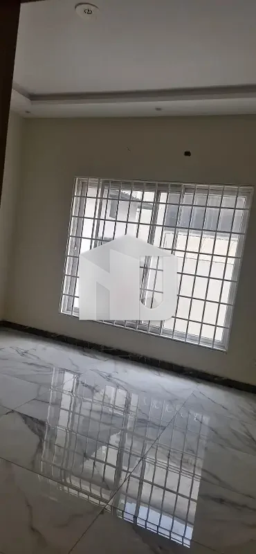 856 Sq Yrds Brand New House Available For Rent, photo 2