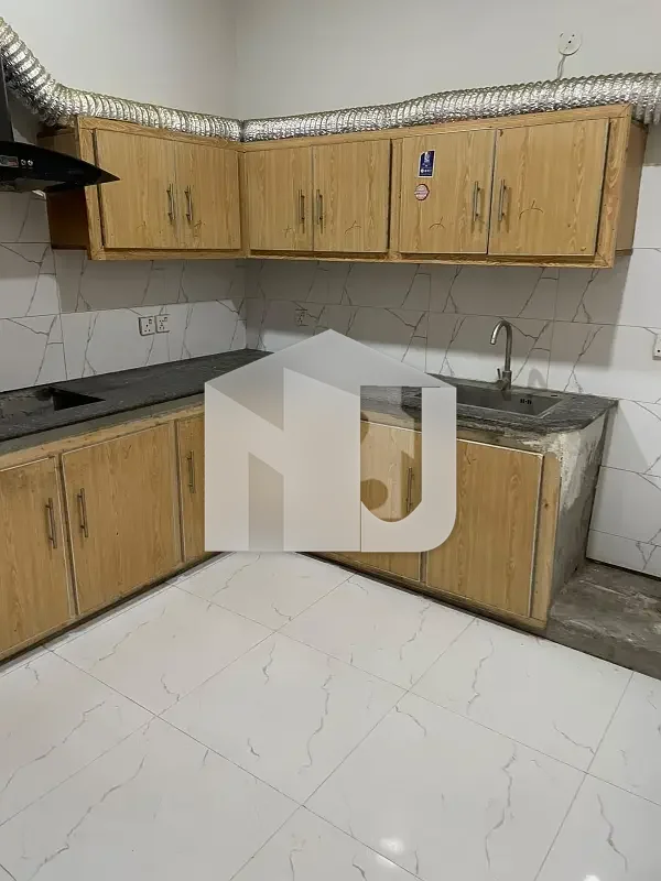 10 Marla's Beautifull House for Rent in D. 12, photo 11