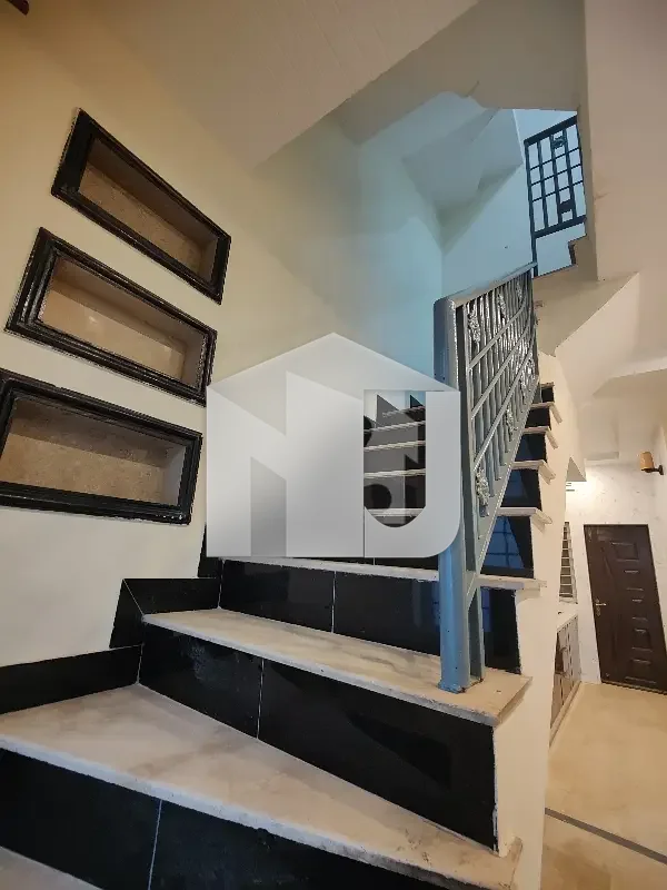 4 Marla Brand New House Available For Rent, photo 18