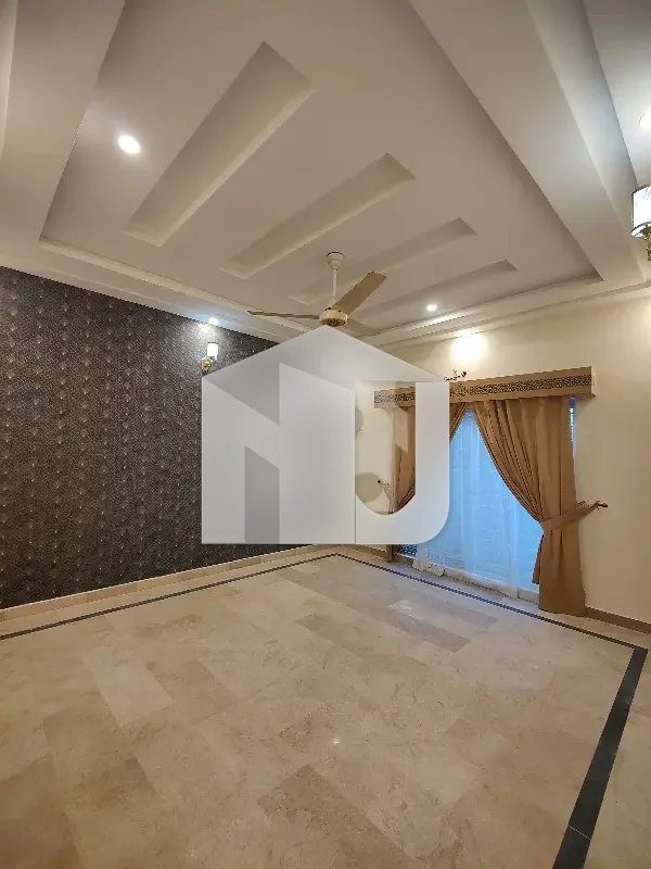 4 Marla Brand New House Available For Rent, photo 4