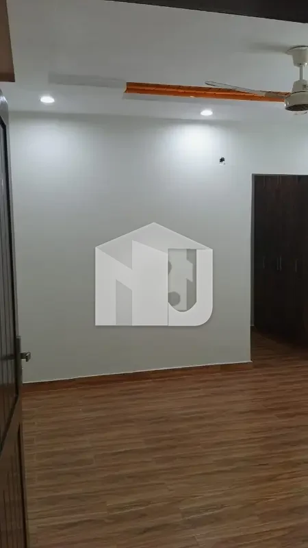 Beautiful Triple Story House For Rent, photo 4