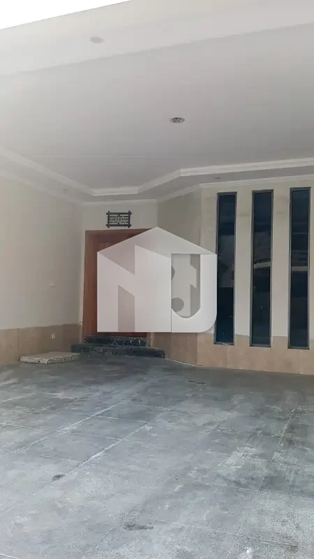 Beautiful Triple Story House For Rent, photo 20