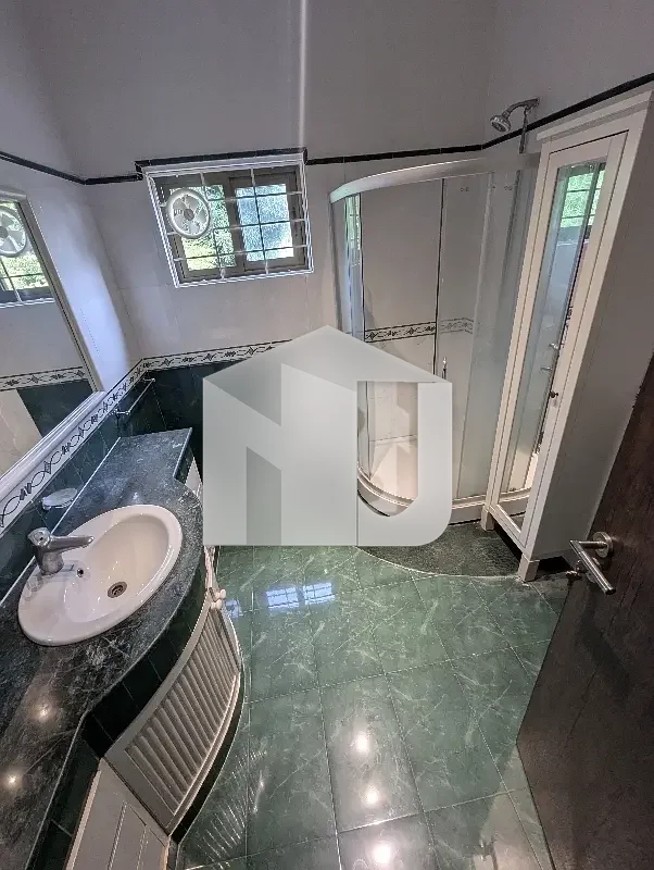 4-Bedroom House For Rent In E-7 Furnished/Unfurnished, photo 17