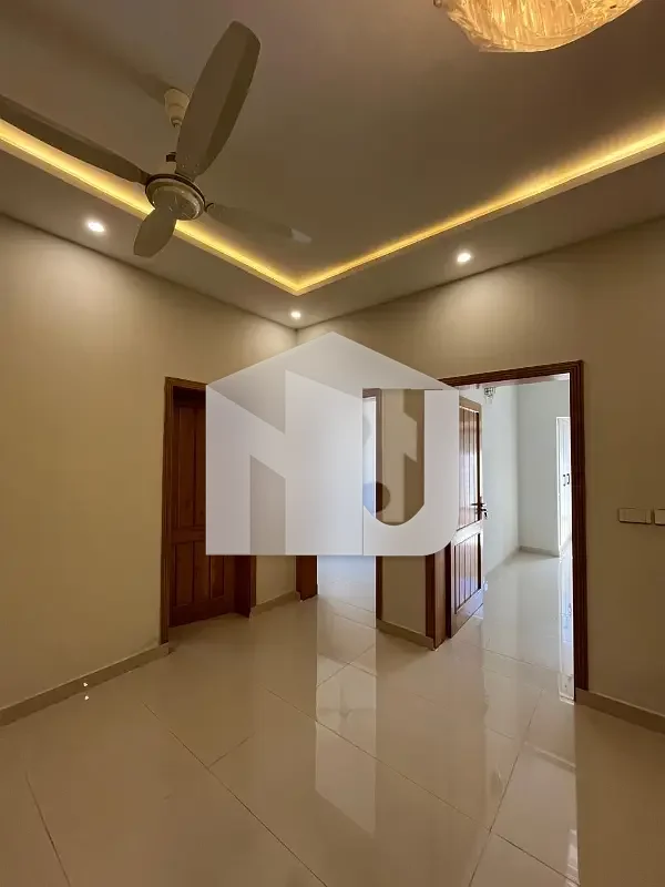 10 Marla House Available For Rent in Top City 1 Islamabad, photo 2