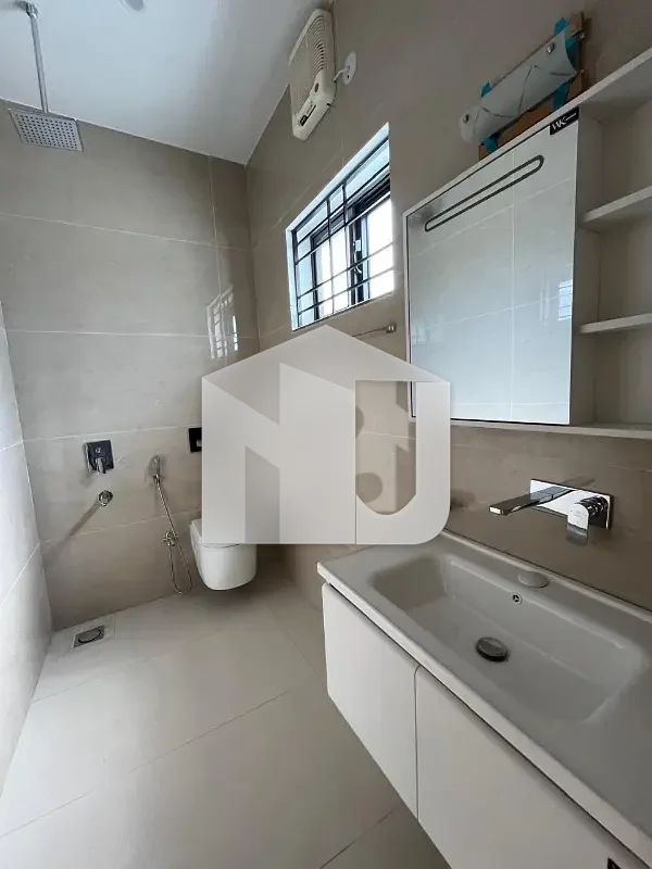 10 Marla House Available For Rent in Top City 1 Islamabad, photo 9