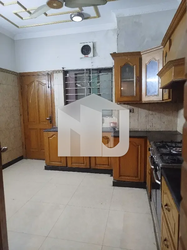 E-11 Full House 14 Marla Having 5 Bedrooms Attached Washrooms DD TvL SQ Rent Demand 4 Lac, photo 6