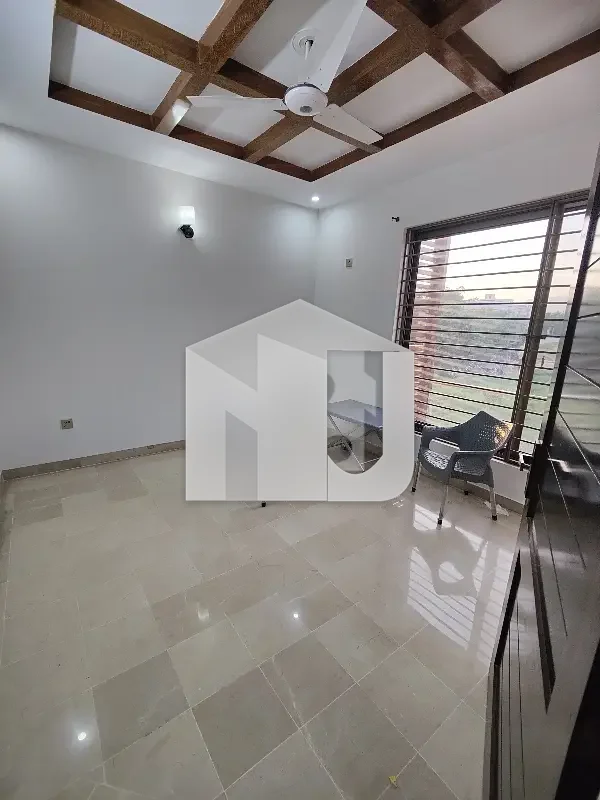 Beautiful Location 5 Marla Brand New House Available For Rent In D12, photo 30